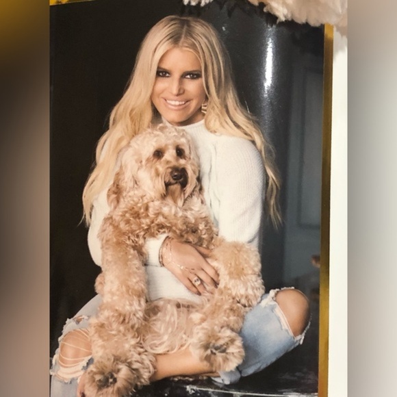 Jessica Simpson pet white faux fur cozy ultra plush pet throw blanket size 40x50 - Picture 4 of 14